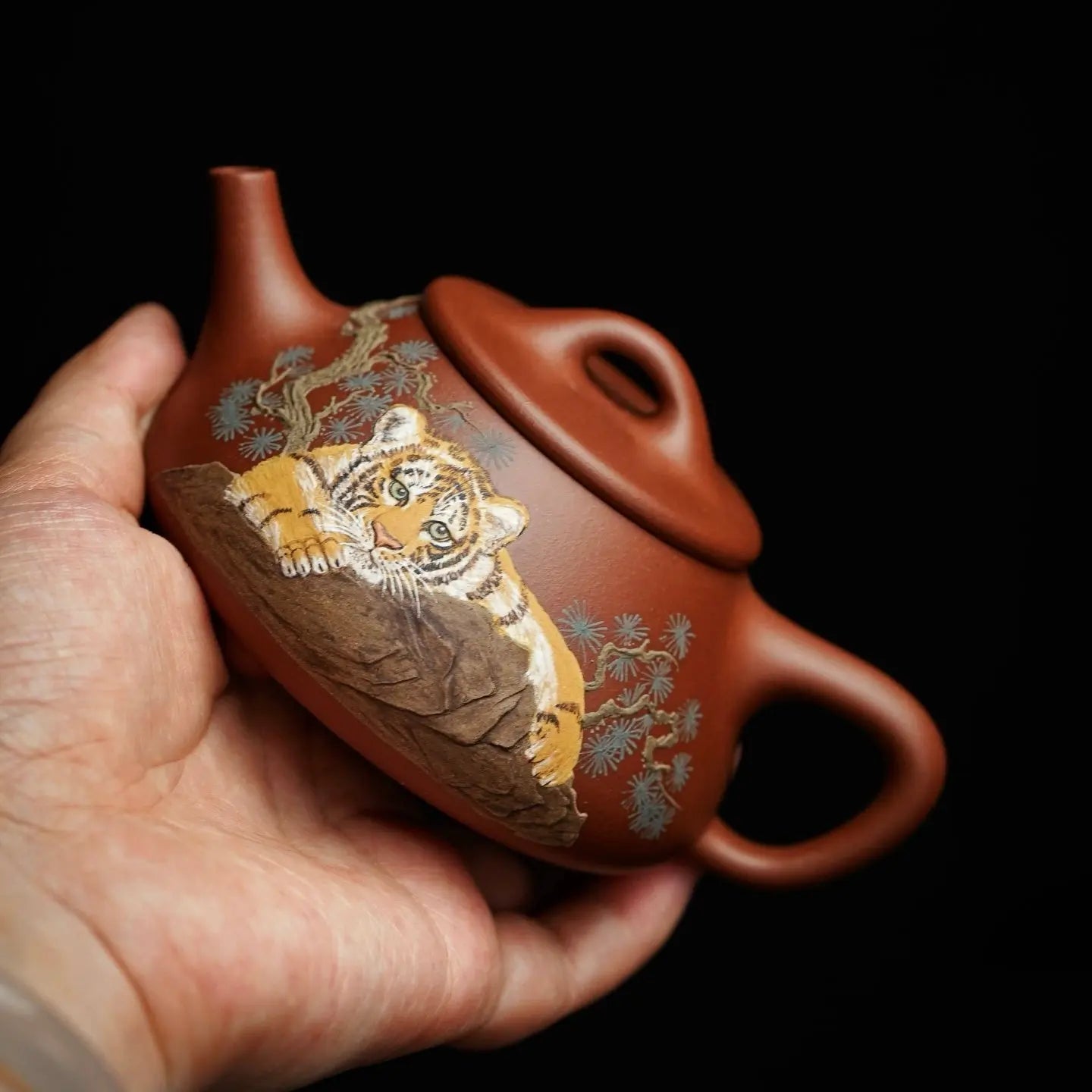 Ping Gai Shi Piao 180cc - Yixing Handmade Teapot 江苏宜兴
