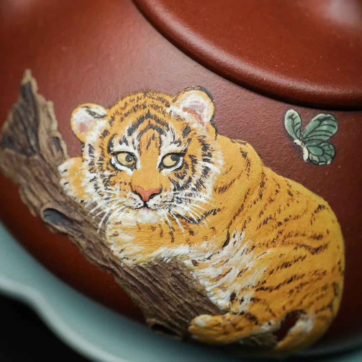 Ping Gai Shi Piao 180cc - Yixing Handmade Teapot 江苏宜兴