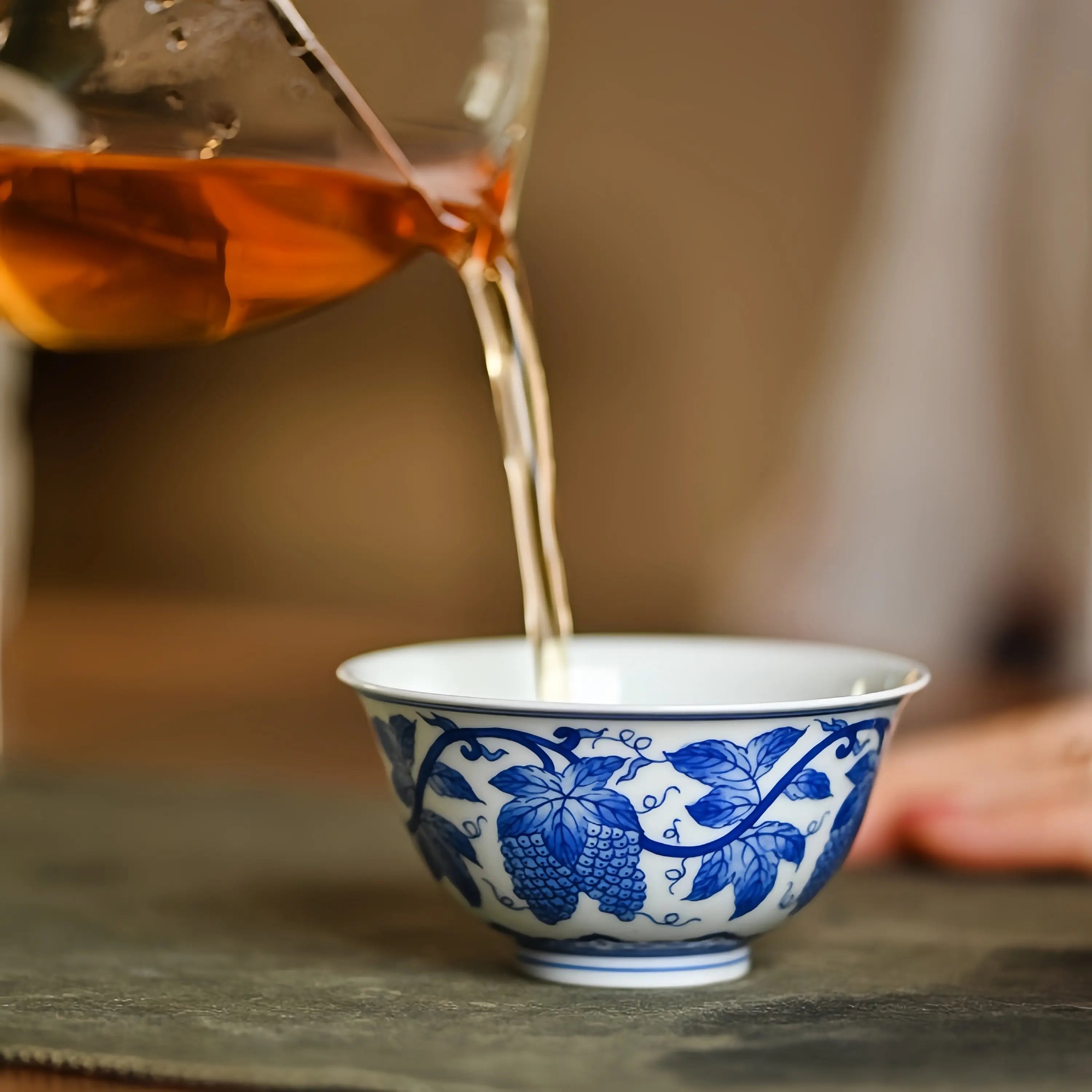Pu Tao 155cc - Jing De Zhen Porcelain Gaiwan zycschina