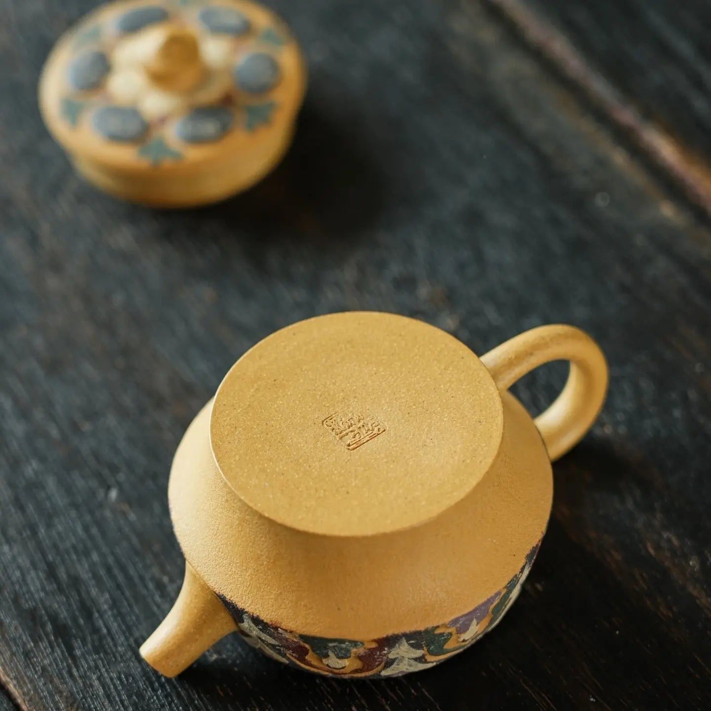 Qian Fo 130cc - Yixing Handmade Teapot 江苏宜兴