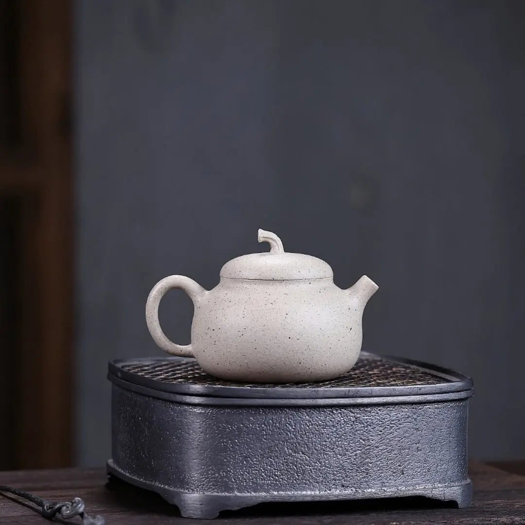 Qie Gua 100cc - Yixing Handmade Teapot 江苏宜兴