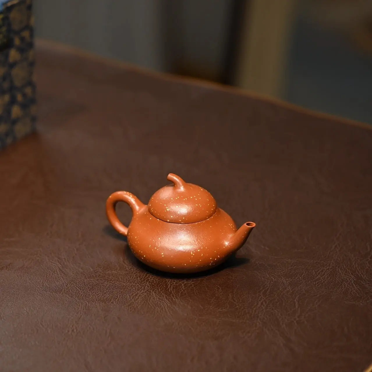 Qie Gua 105cc - Yixing Handmade Teapot 江苏宜兴