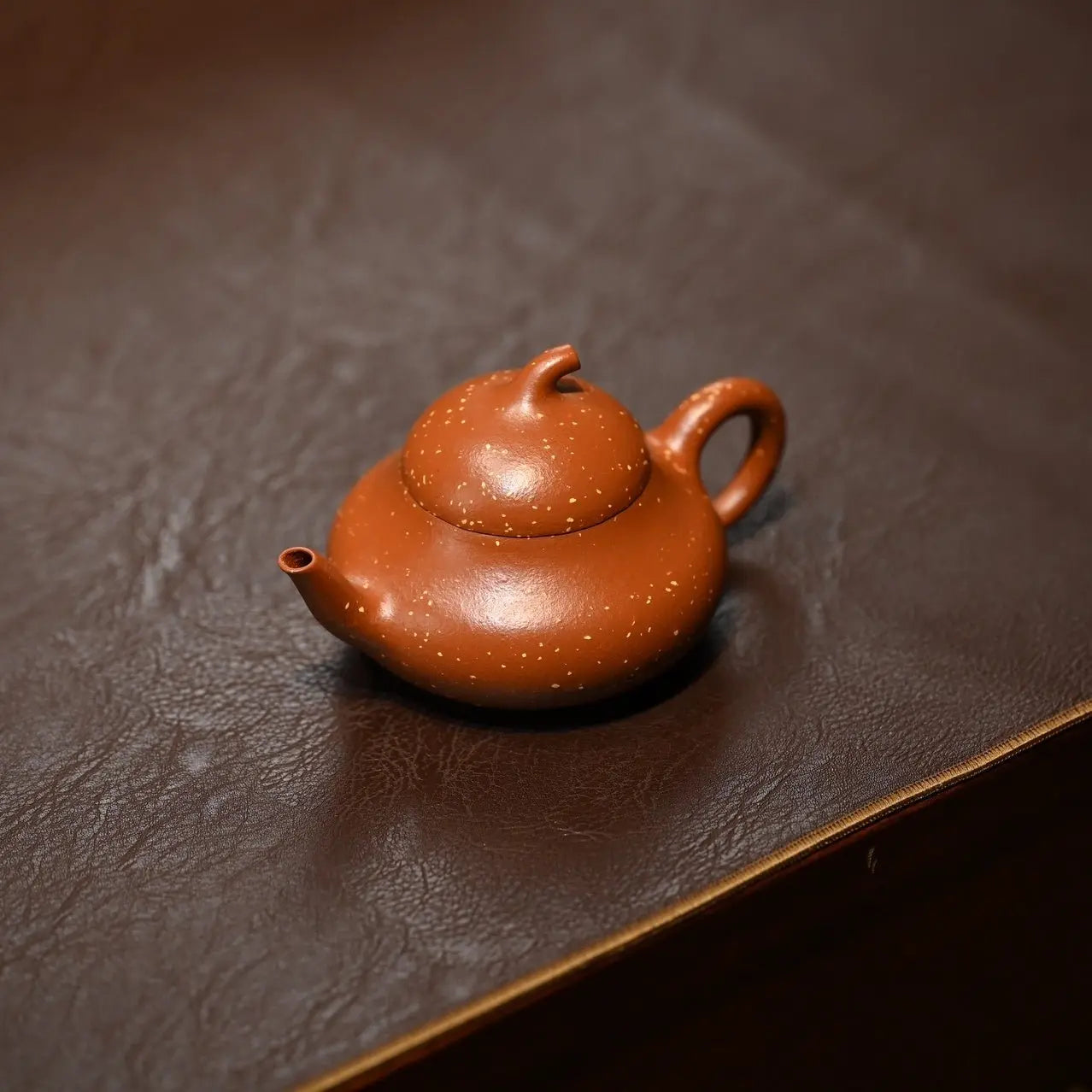 Qie Gua 105cc - Yixing Handmade Teapot 江苏宜兴