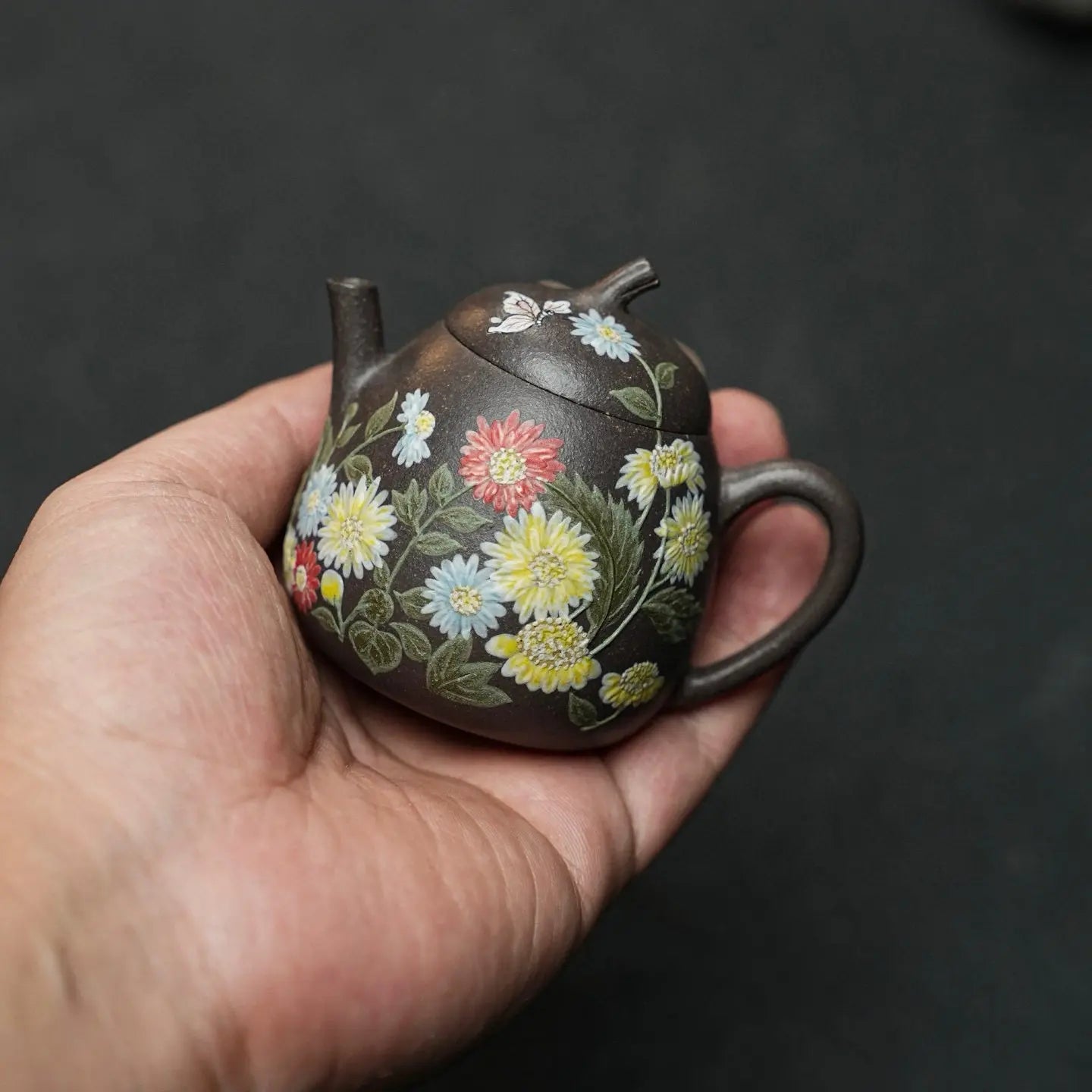Qie Gua 85cc - Yixing Handmade Teapot 江苏宜兴