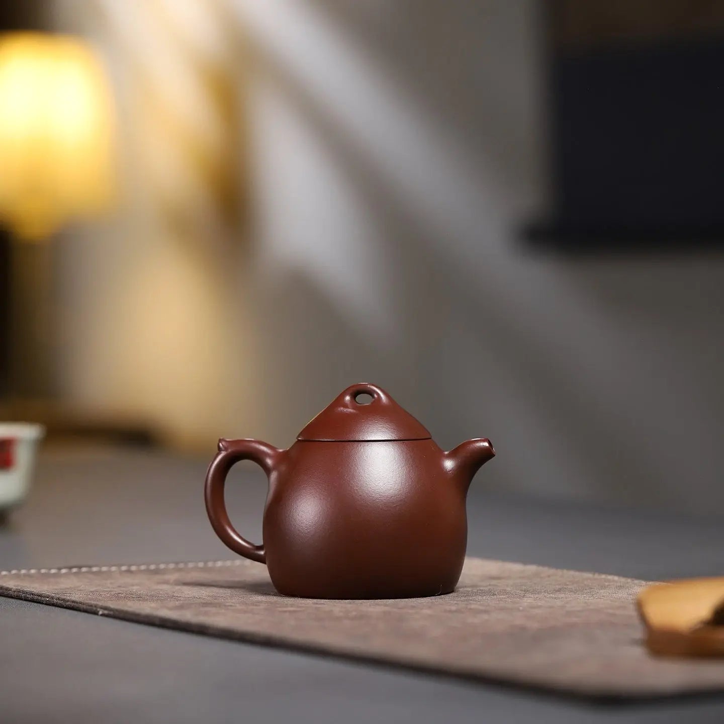 Qin Quan 160cc - Yixing Handmade Teapot 江苏宜兴