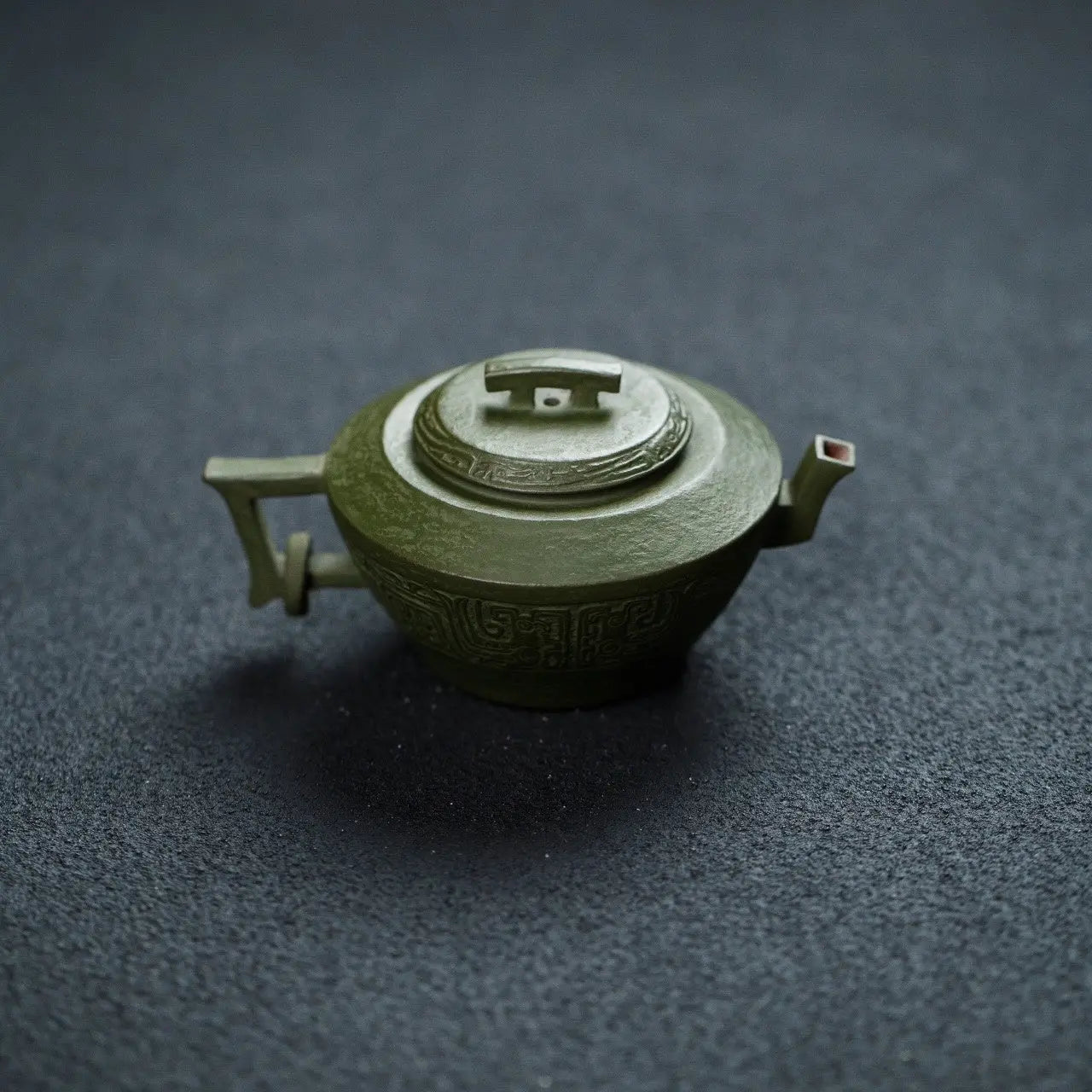 Qin Quan 180cc - Yixing Handmade Teapot 江苏宜兴