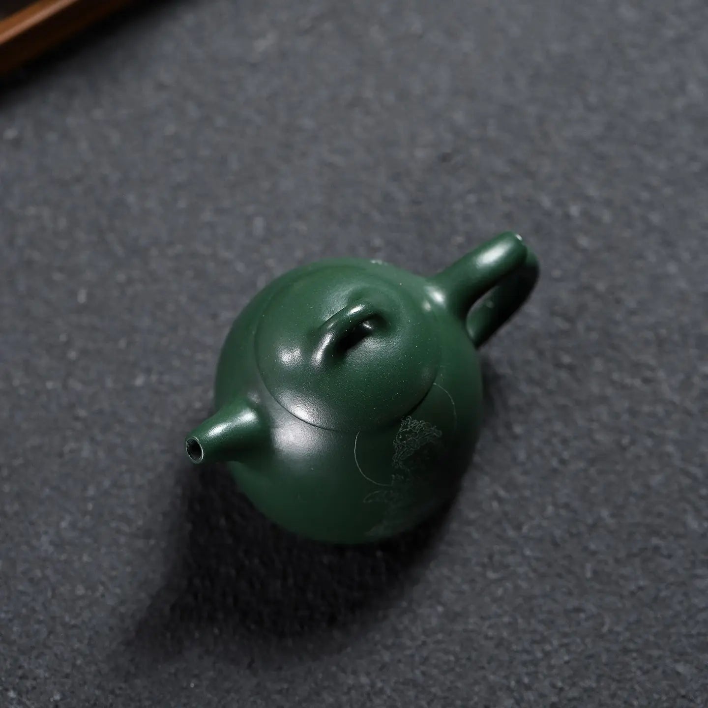 Qin Quan 180cc - Yixing Handmade Teapot 江苏宜兴