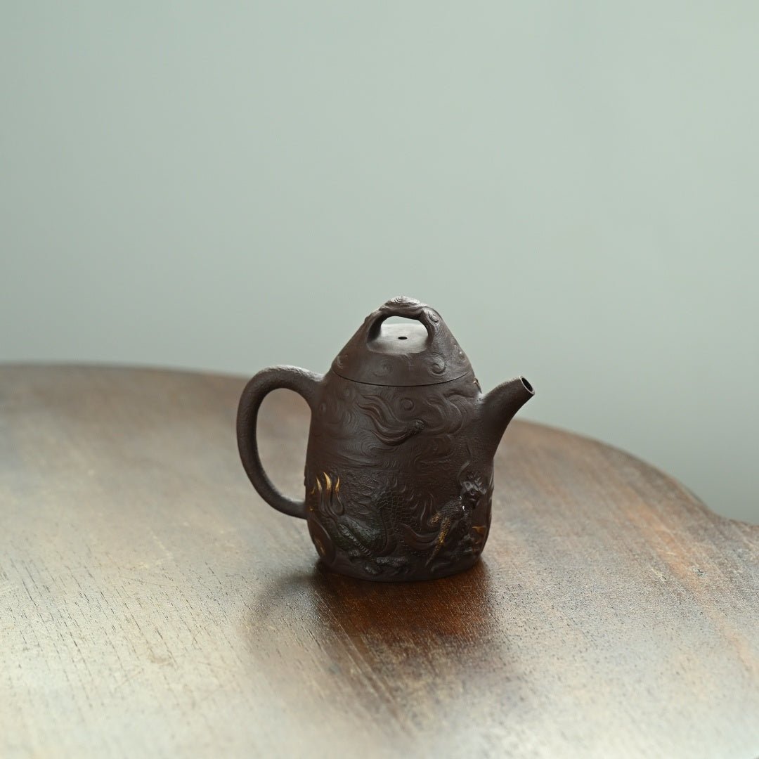 Qin Quan 200cc - Yixing Handmade Teapot 江苏宜兴