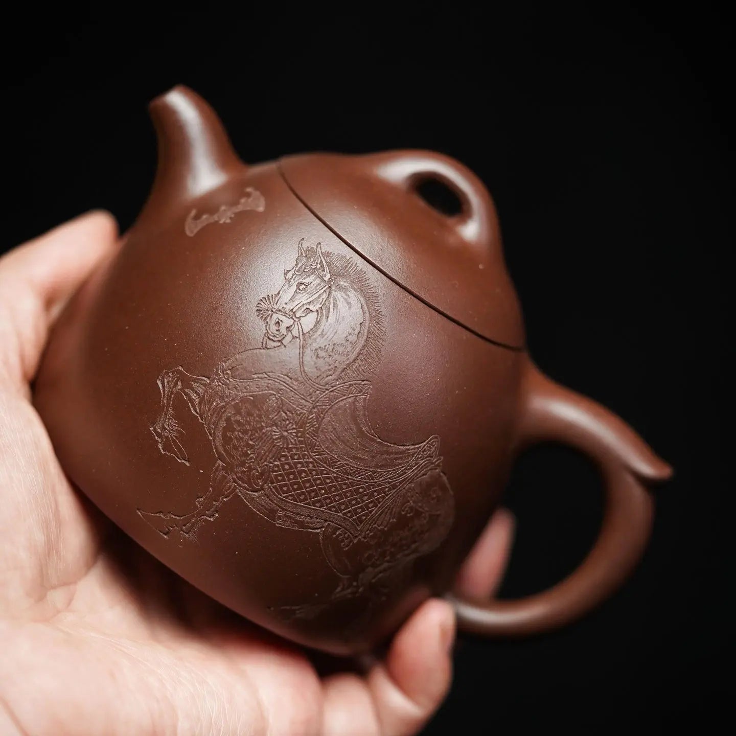 Qin Quan 200cc - Yixing Handmade Teapot 江苏宜兴