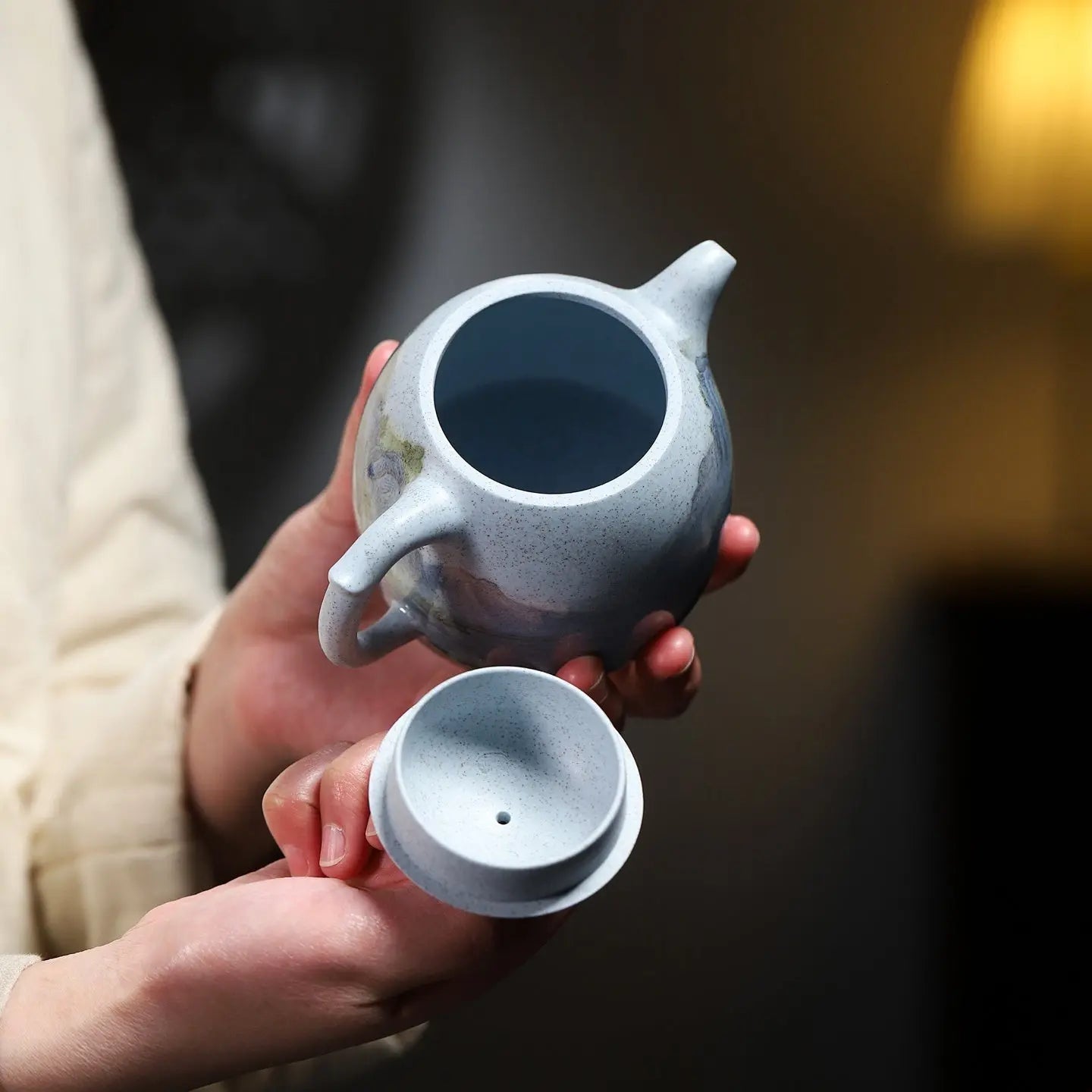 Qin Quan 280cc - Yixing Handmade Teapot 江苏宜兴