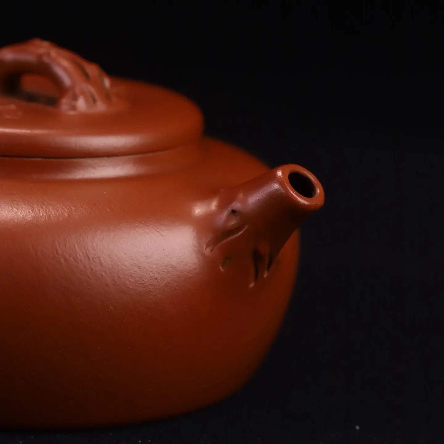 Qiu Shi 150cc - Yixing Handmade Teapot 江苏宜兴