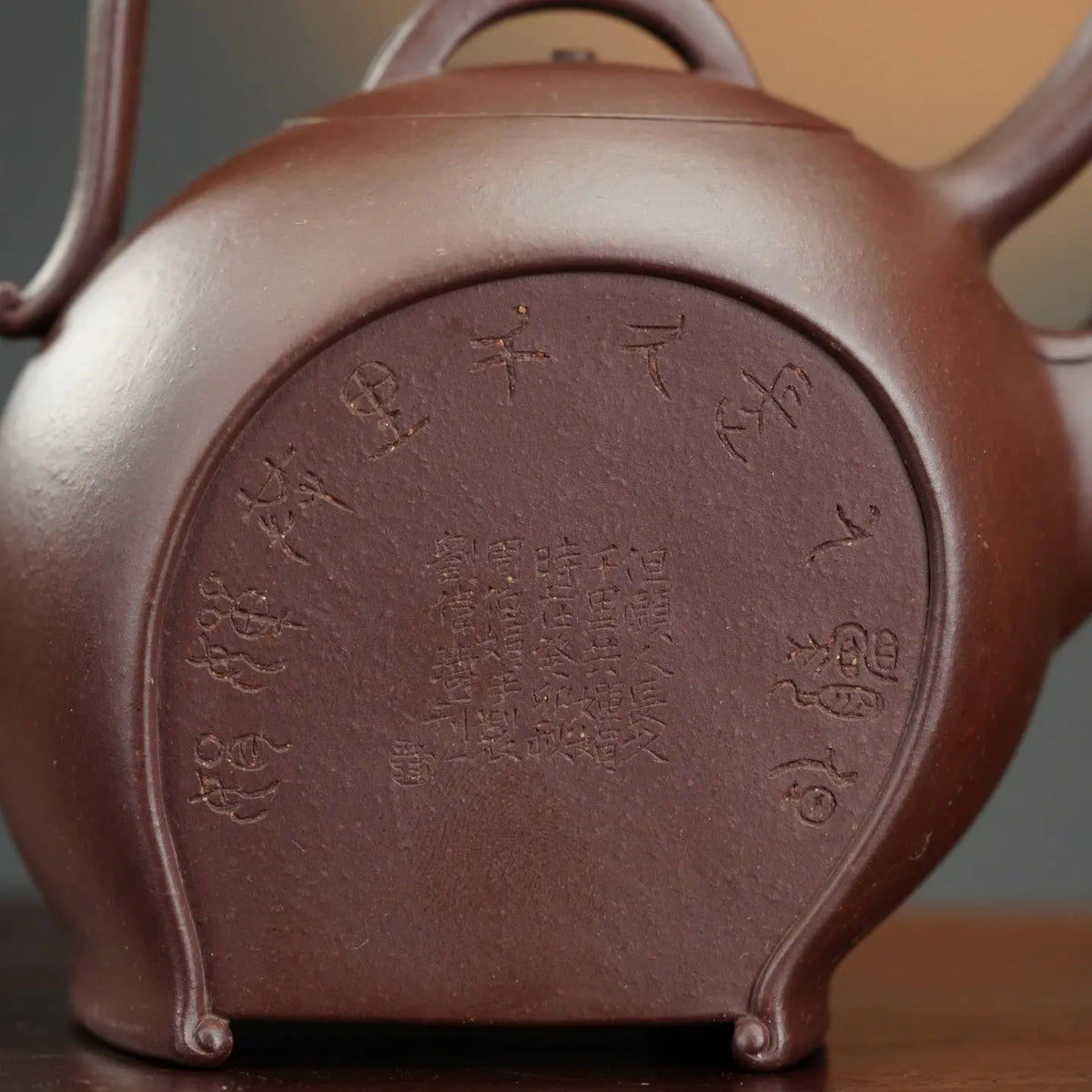 Qiu Shi Ti Liang 650cc - Yixing Handmade Teapot 【DM for price】 江苏宜兴