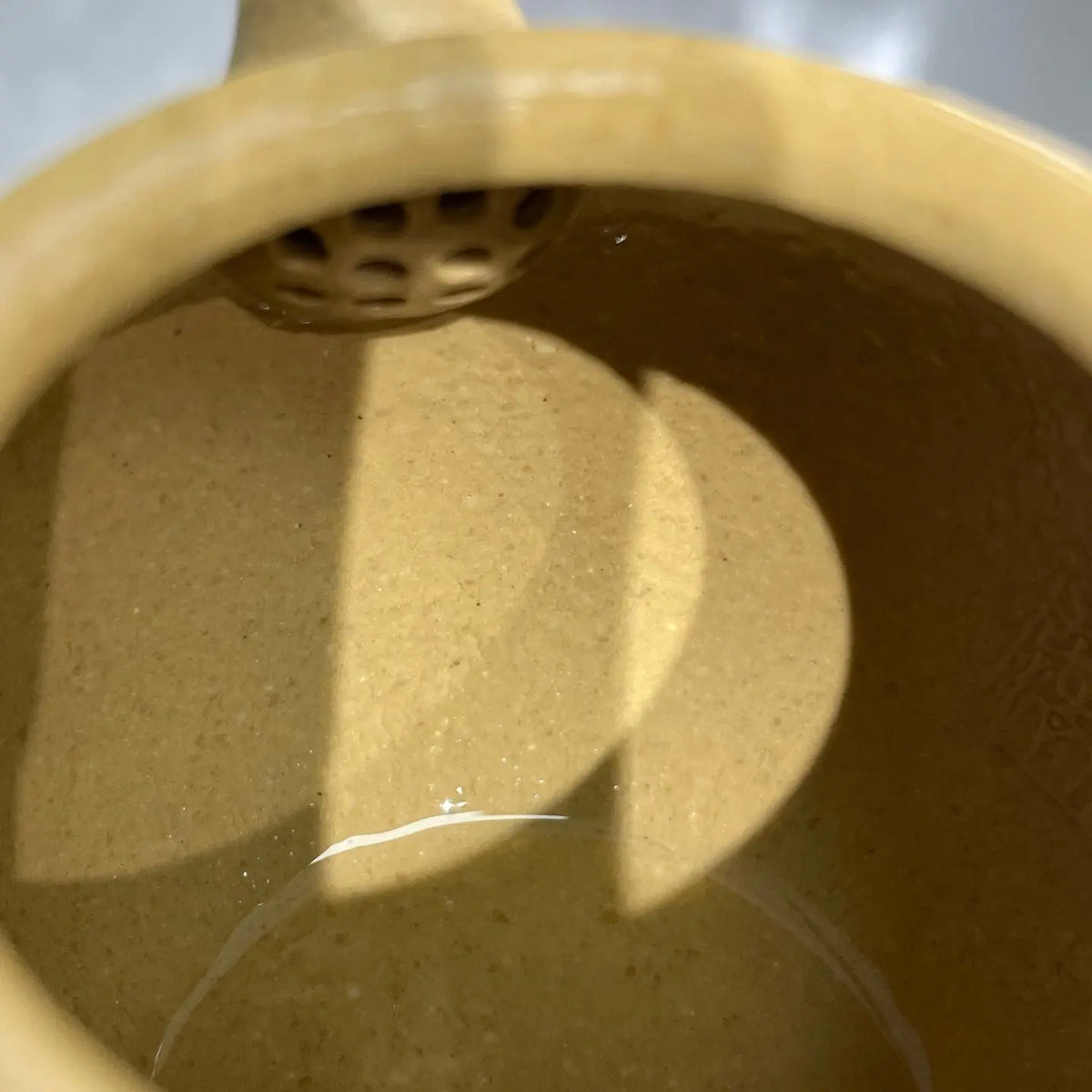 Qiu Shui 100cc - Yixing Handmade Teapot 江苏宜兴