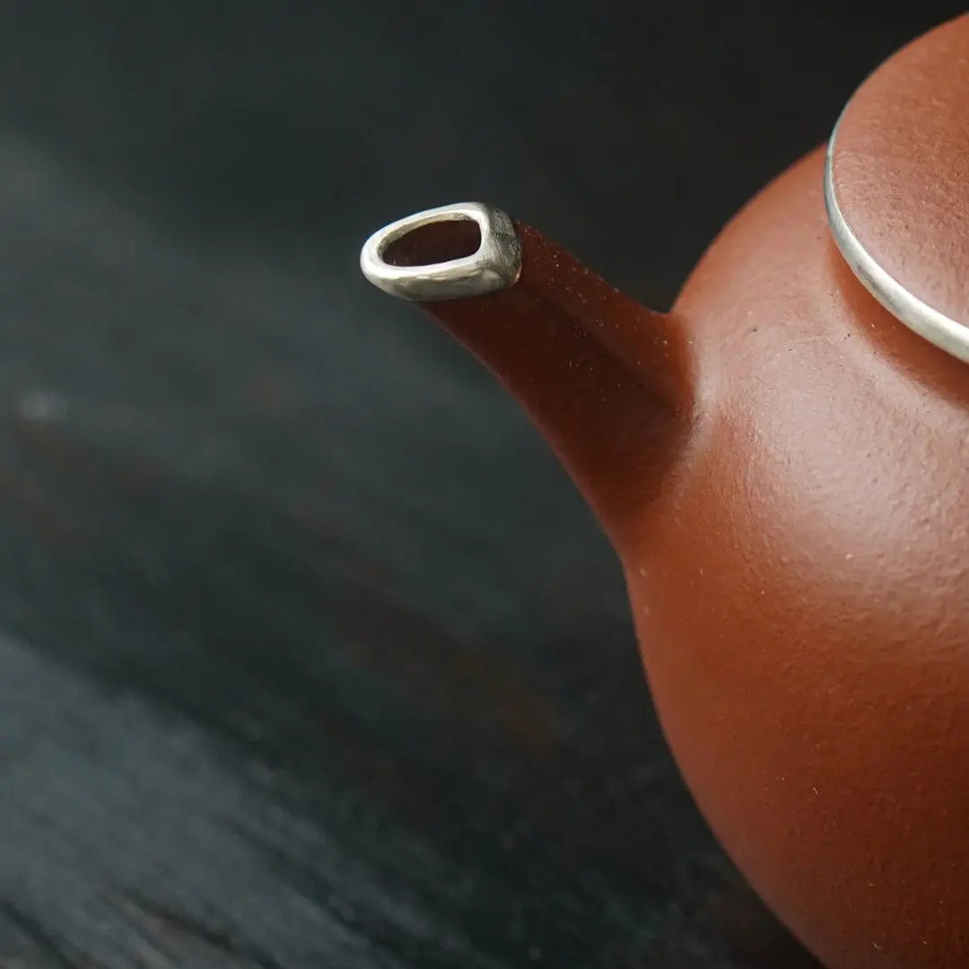 Qiu Shui 150cc - Yixing Handmade Teapot 江苏宜兴