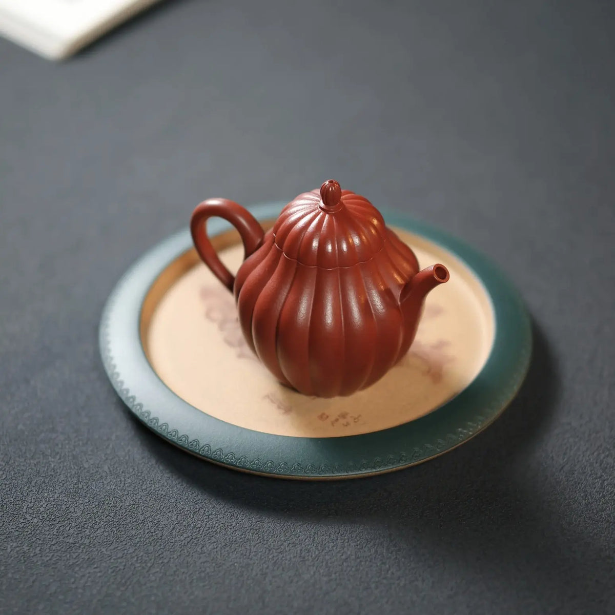 Qiu Shui 170cc - Yixing Handmade Teapot 江苏宜兴