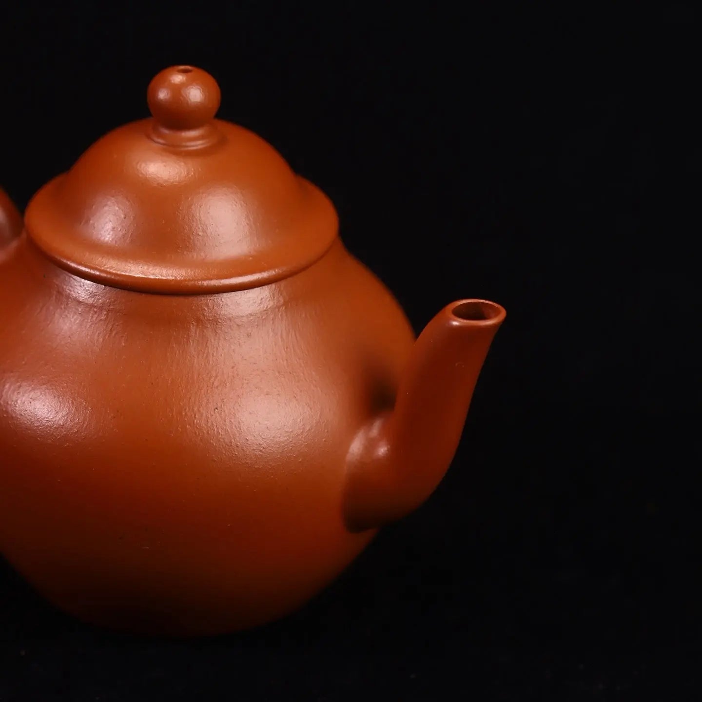 Qiu Shui 60cc - Yixing Handmade Teapot 江苏宜兴