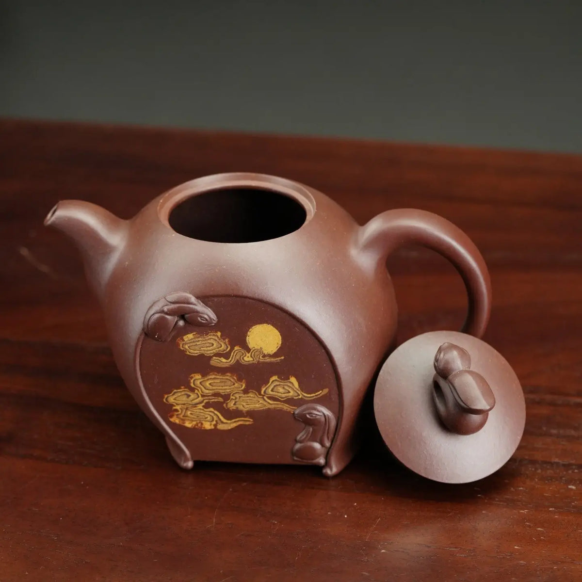 Qiu Si 625cc - Yixing Handmade Teapot 【DM for price】 江苏宜兴