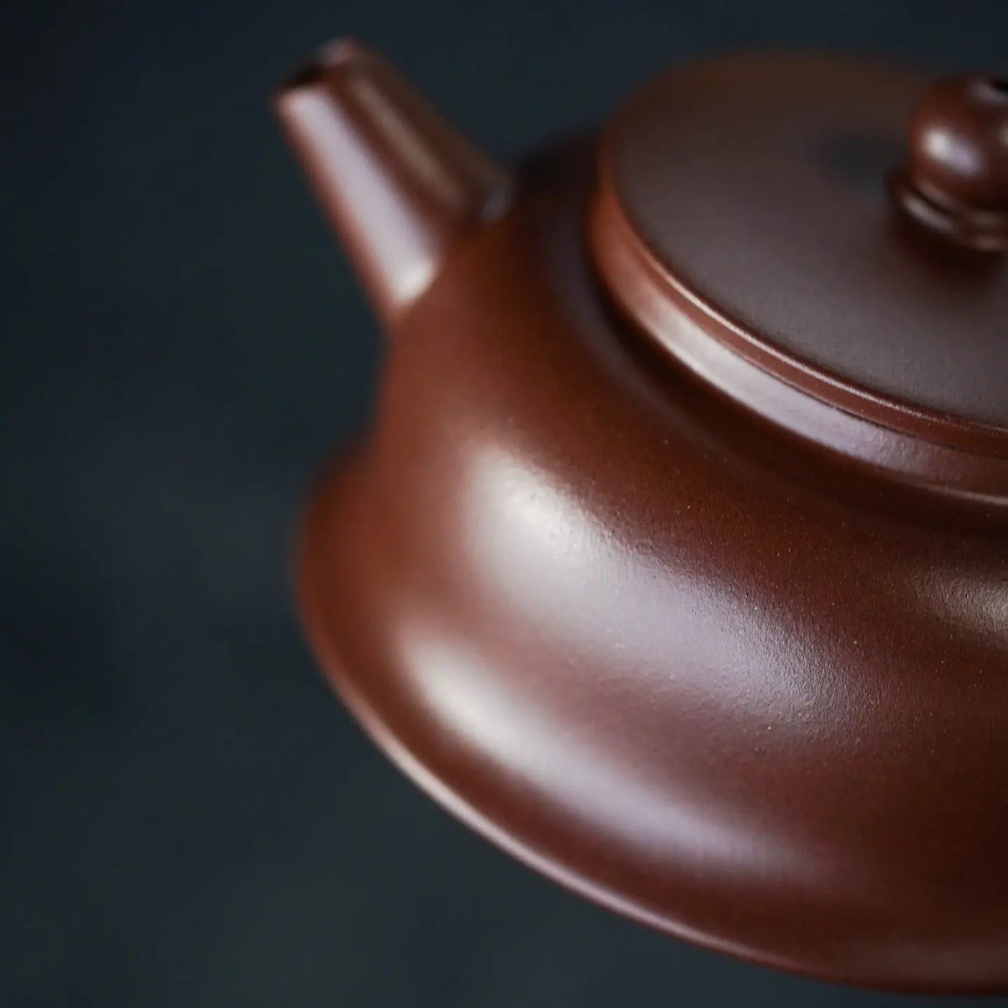 Qu Ye 130cc - Yixing Handmade Teapot 江苏宜兴