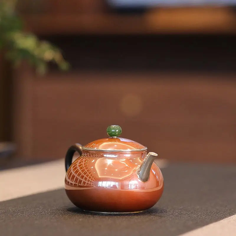 Ri Yue Qing - Handmade silver pot zycschina