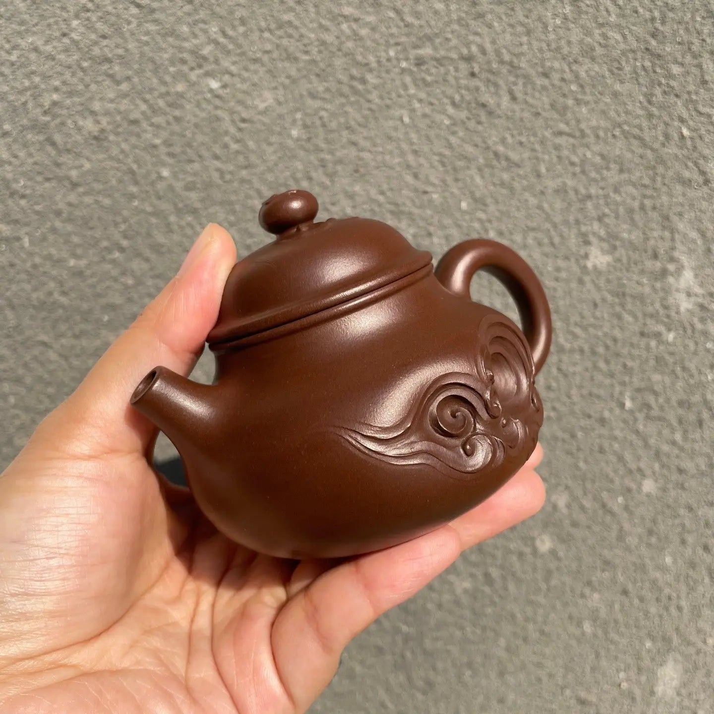 Rong Tian 150cc - Yixing Handmade Teapot 江苏宜兴
