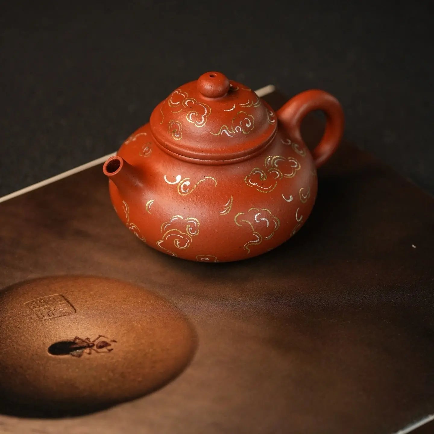 Rong Tian 150cc - Yixing Handmade Teapot 江苏宜兴