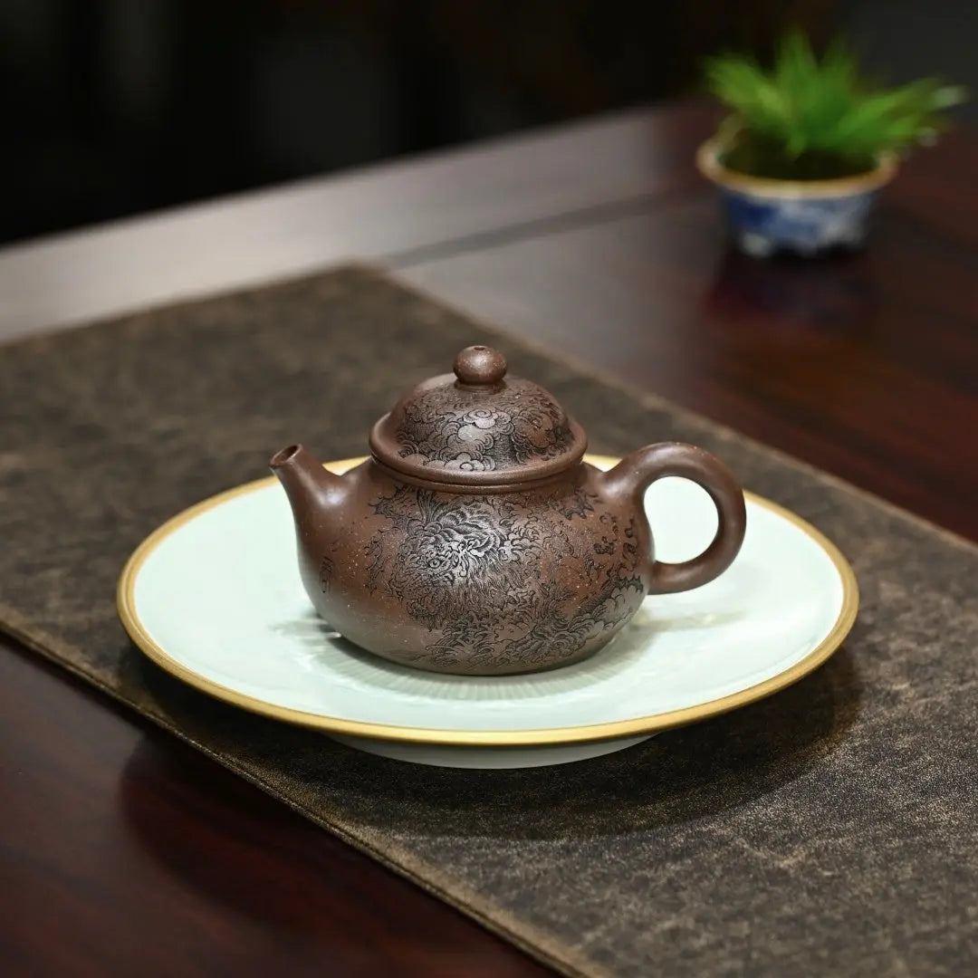 Rong Tian 180cc - Yixing Handmade Teapot 江苏宜兴