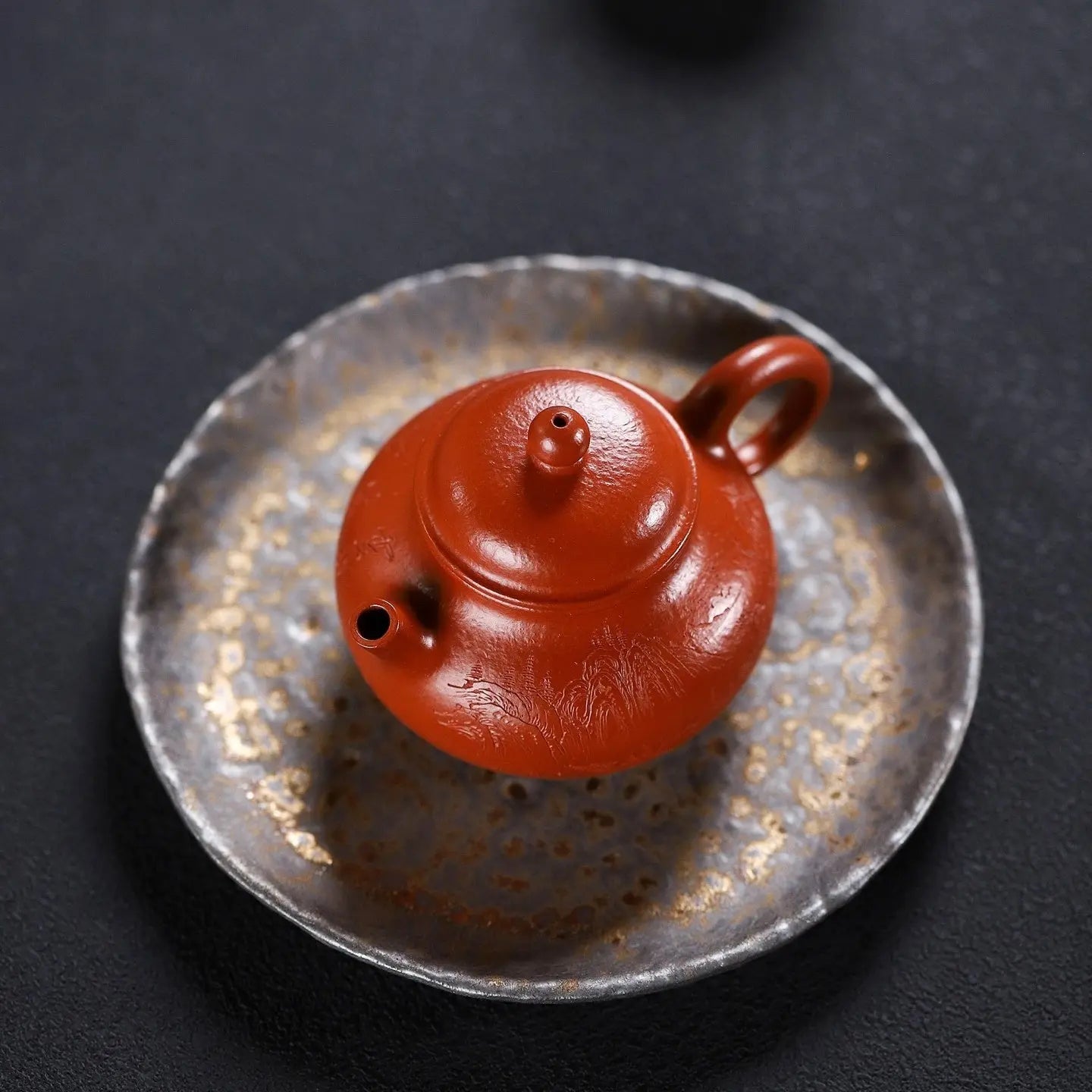 Rong Tian 190cc - Yixing Handmade Teapot 江苏宜兴