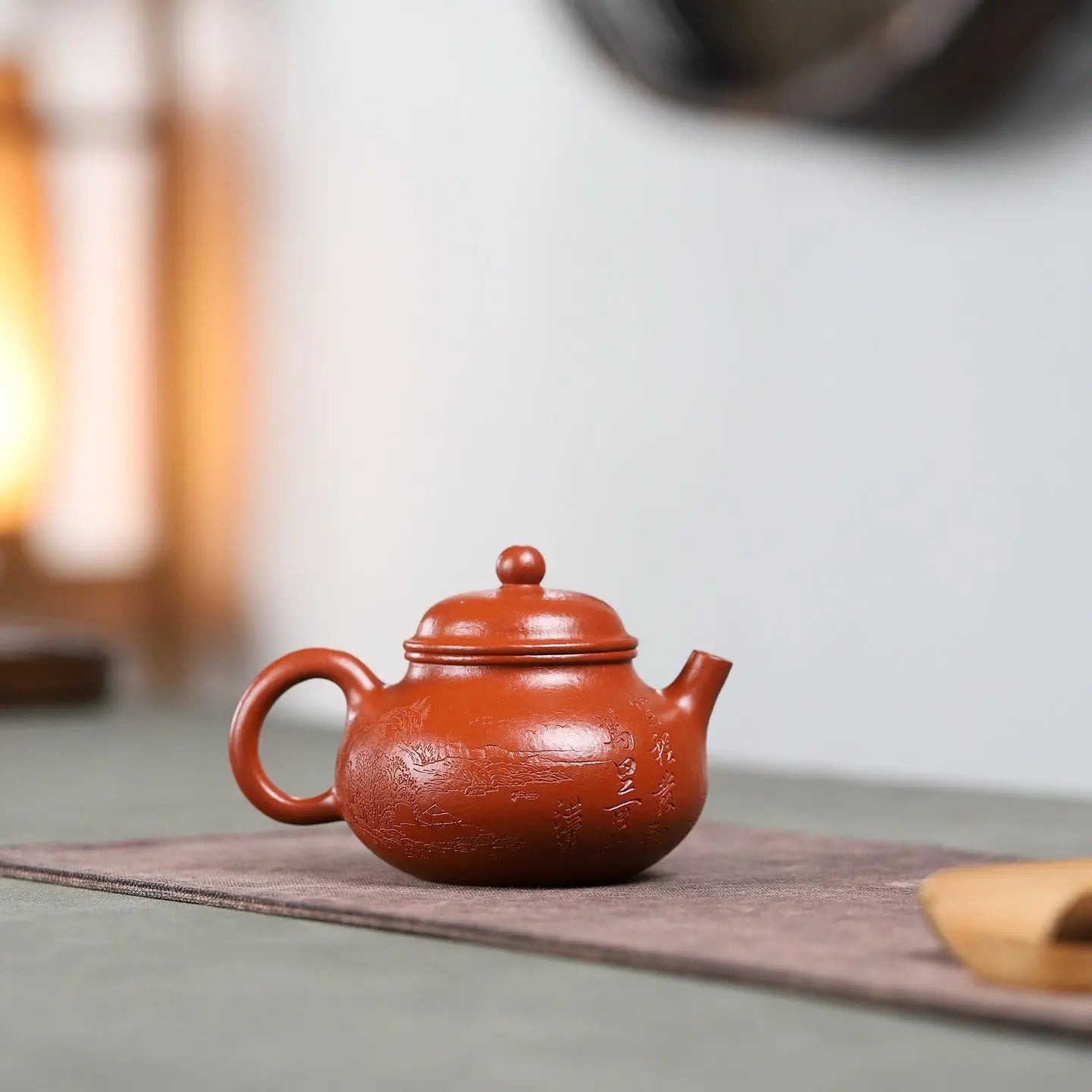 Rong Tian 190cc - Yixing Handmade Teapot 江苏宜兴