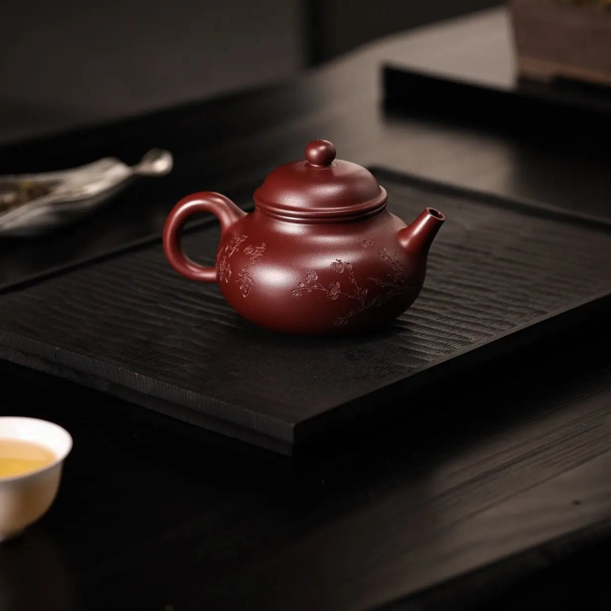 Rong Tian 200cc - Yixing Handmade Teapot 江苏宜兴