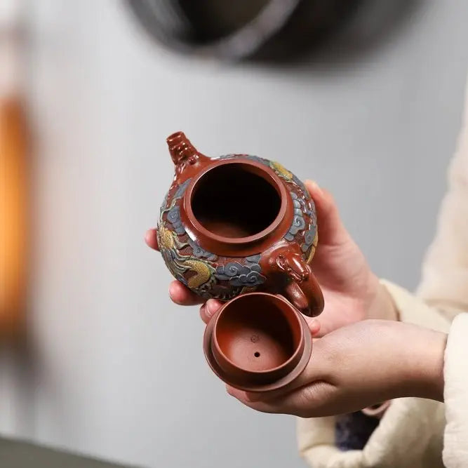 Rong Tian 230cc - Yixing Handmade Teapot 江苏宜兴