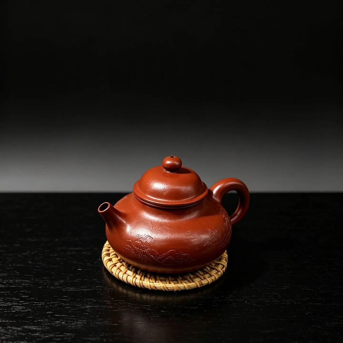 Rong Tian 230cc - Yixing Handmade Teapot 江苏宜兴