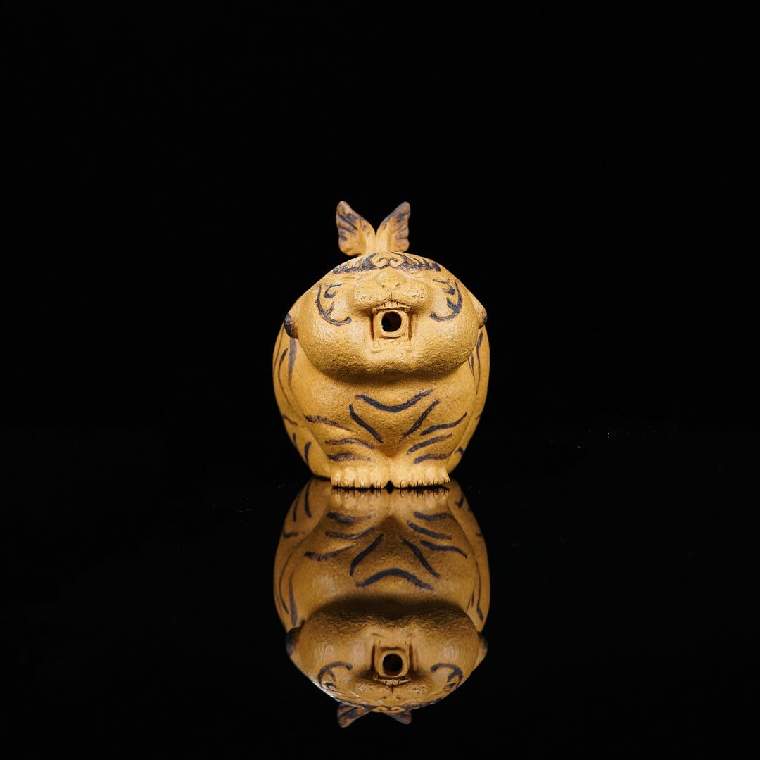Ru Hu Tian Yi 130cc - Yixing Handmade Teapot 江苏宜兴