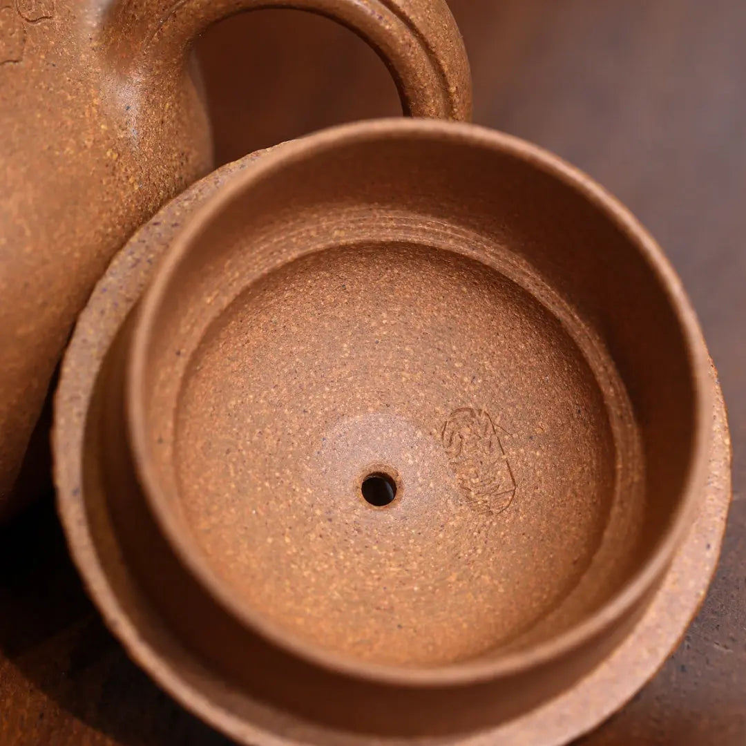 Ru Yi 175cc - Yixing Handmade Teapot 江苏宜兴