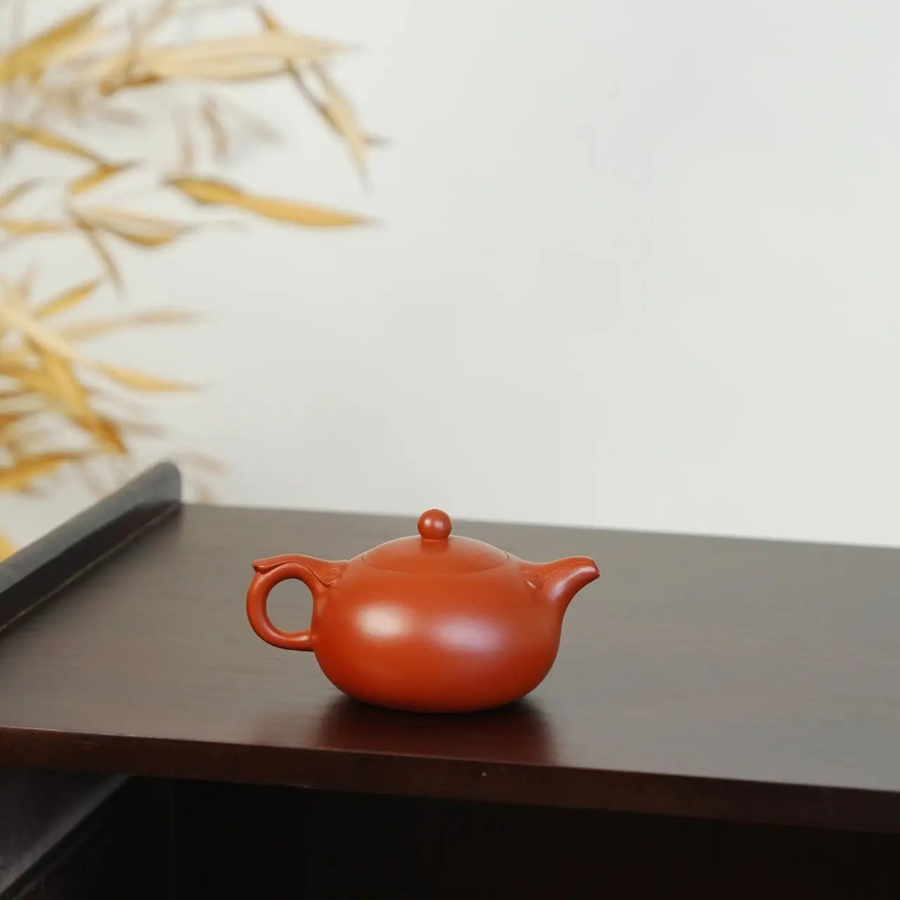 Ru Yi 210cc - Yixing Handmade Teapot 江苏宜兴