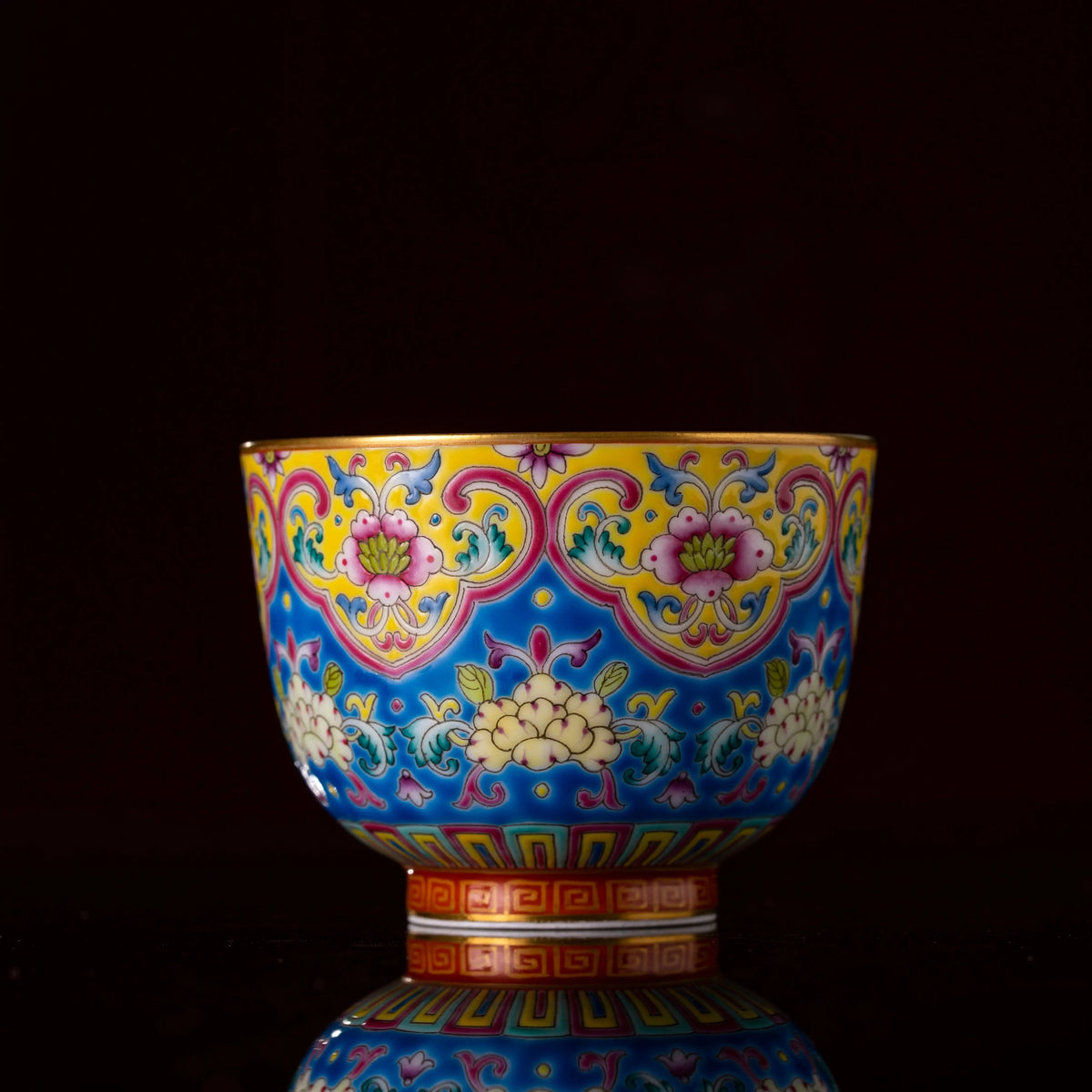 Ru Yi Bao Xiang 120cc - Jing De Zhen Porcelain Teacup zycschina