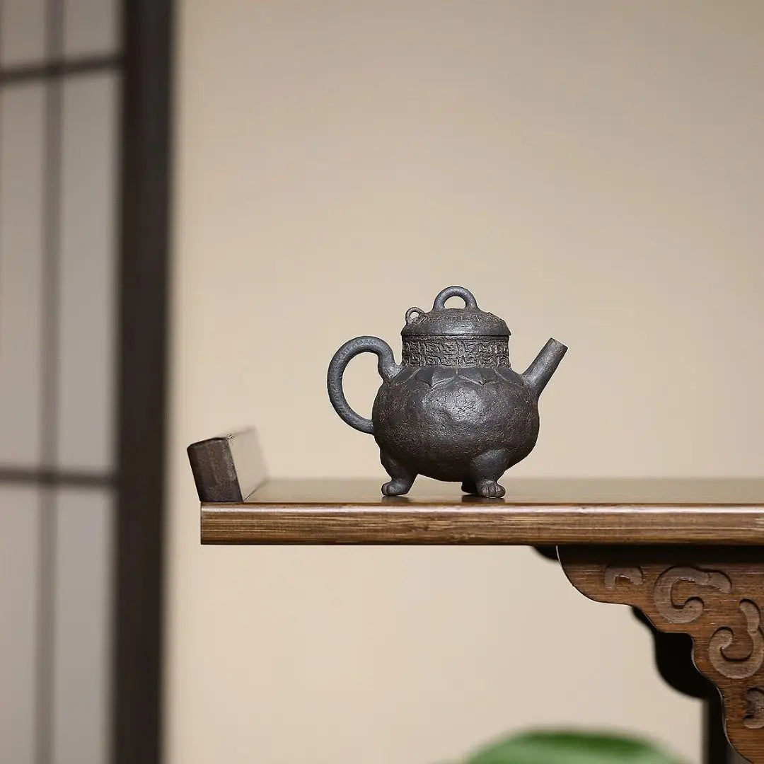 Ru Yi Ding 135cc - Yixing Handmade Teapot 江苏宜兴