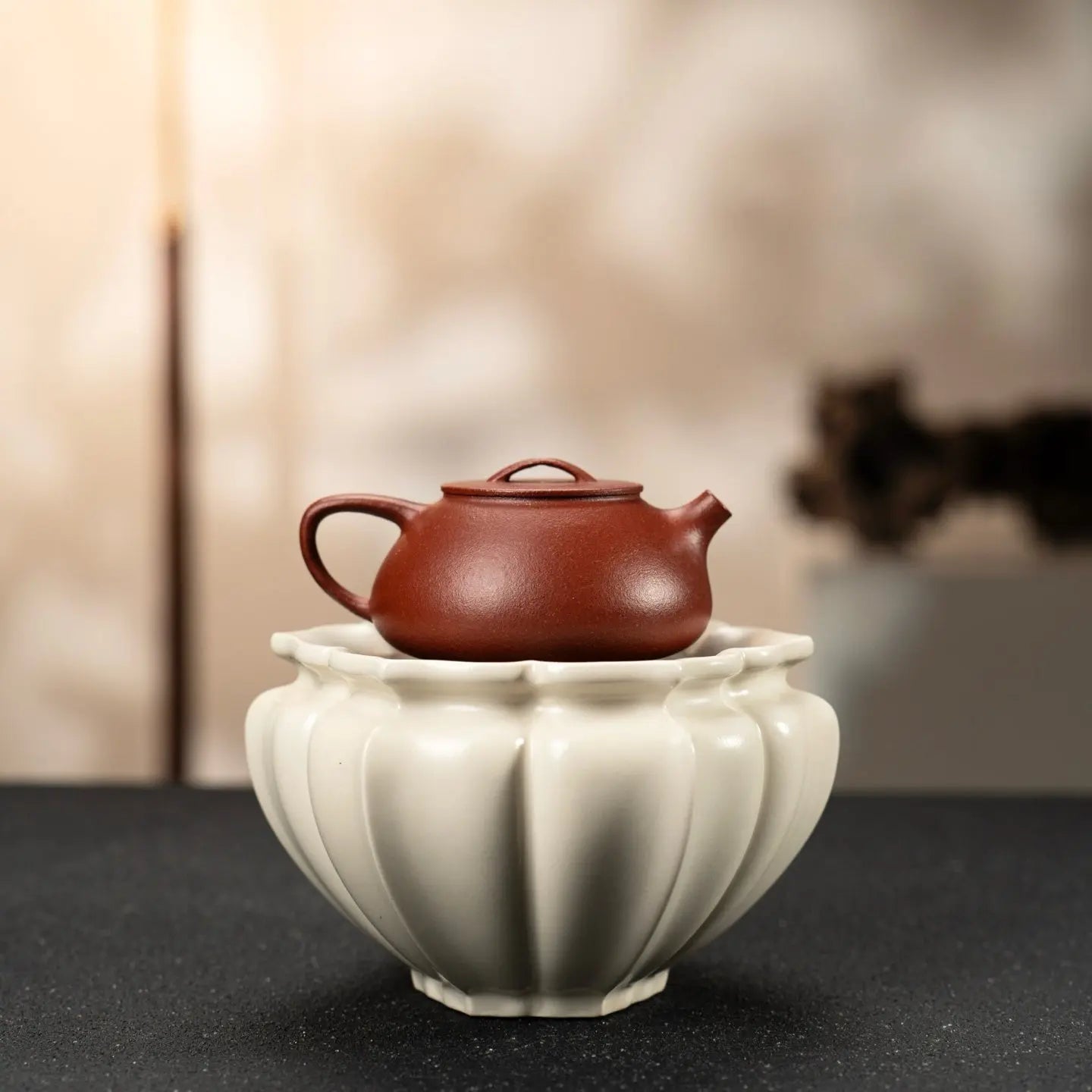 Ru Yi Piao 75cc - Yixing Handmade Teapot 江苏宜兴