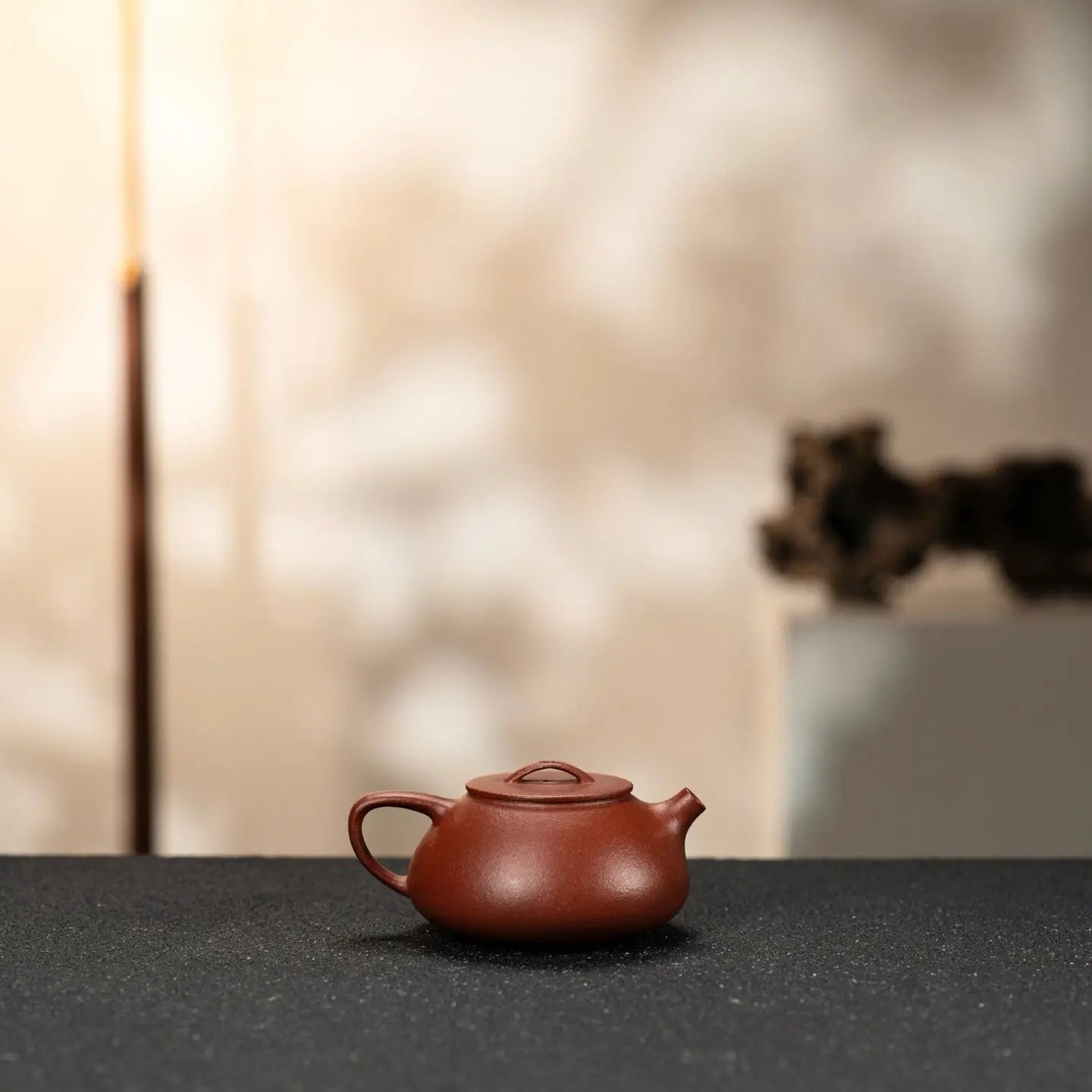 Ru Yi Piao 75cc - Yixing Handmade Teapot 江苏宜兴