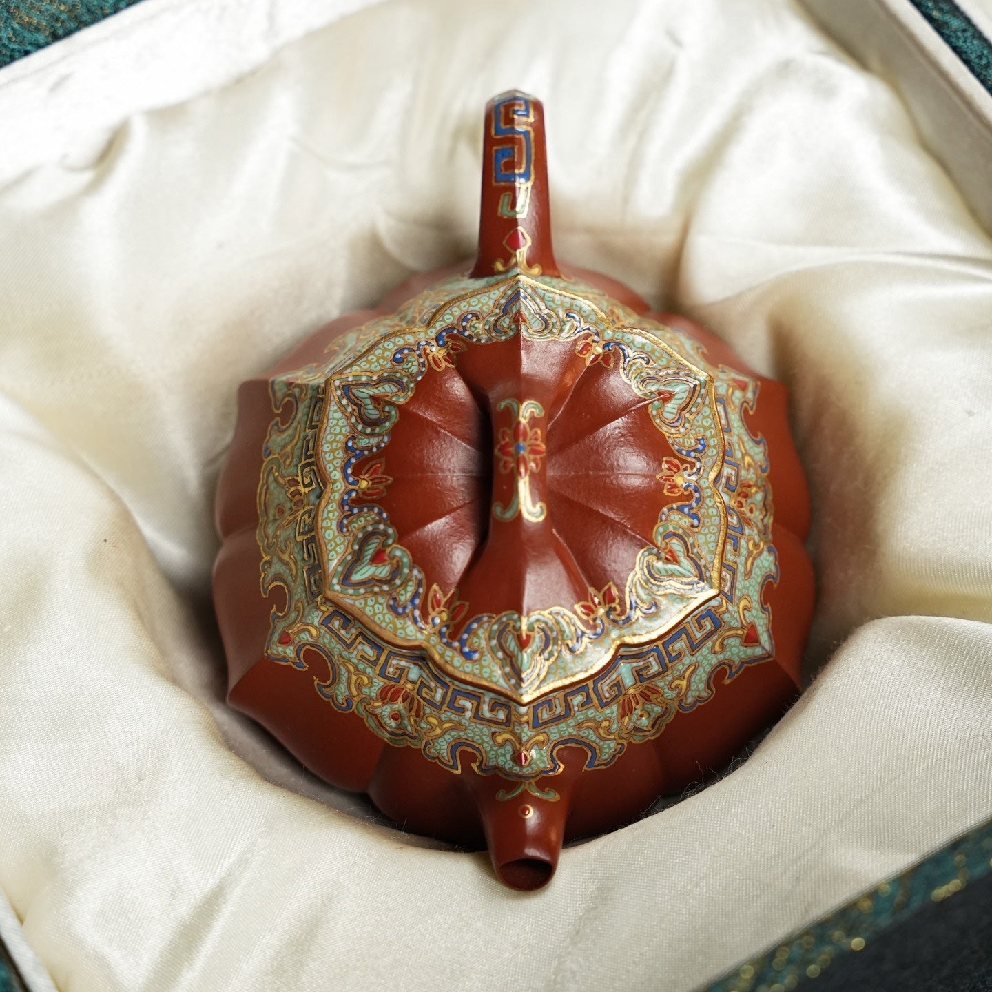 Ru Yi Shi Piao 150cc - Yixing Handmade Teapot 江苏宜兴