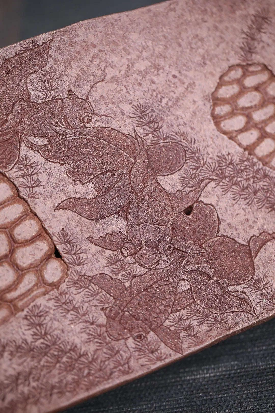 Ru Yu De Shui - Yixing Handmade Teaware 江苏宜兴