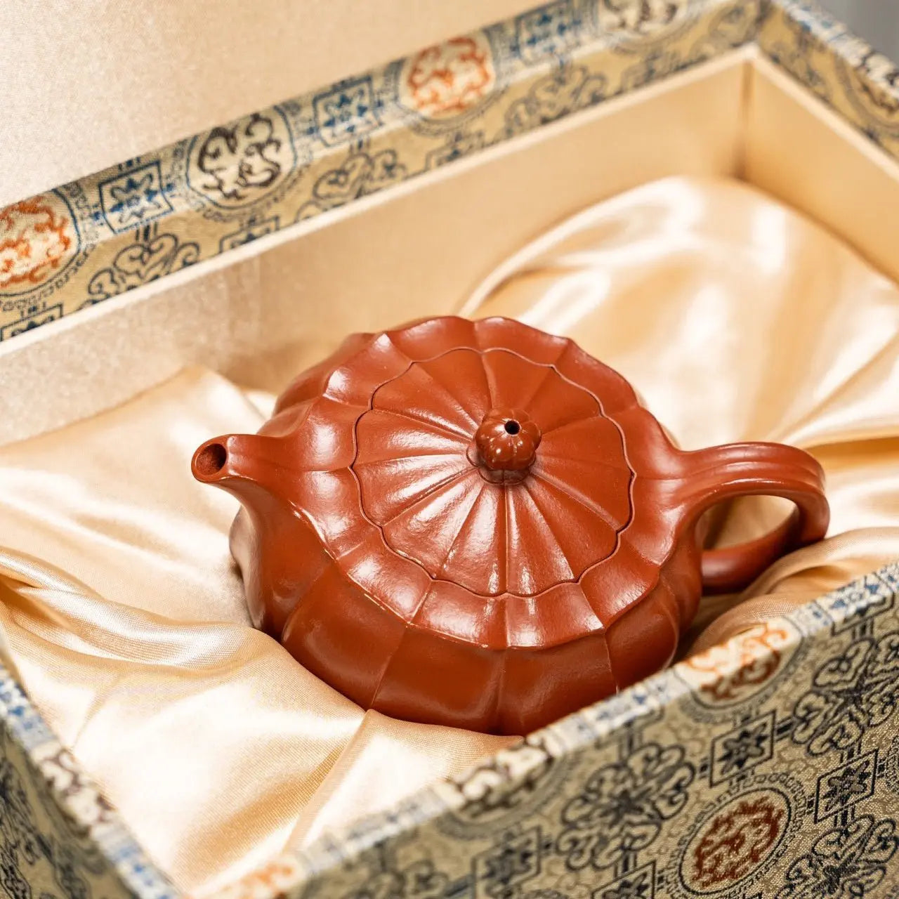 Ru Yuan 180cc - Yixing Handmade Teapot 江苏宜兴