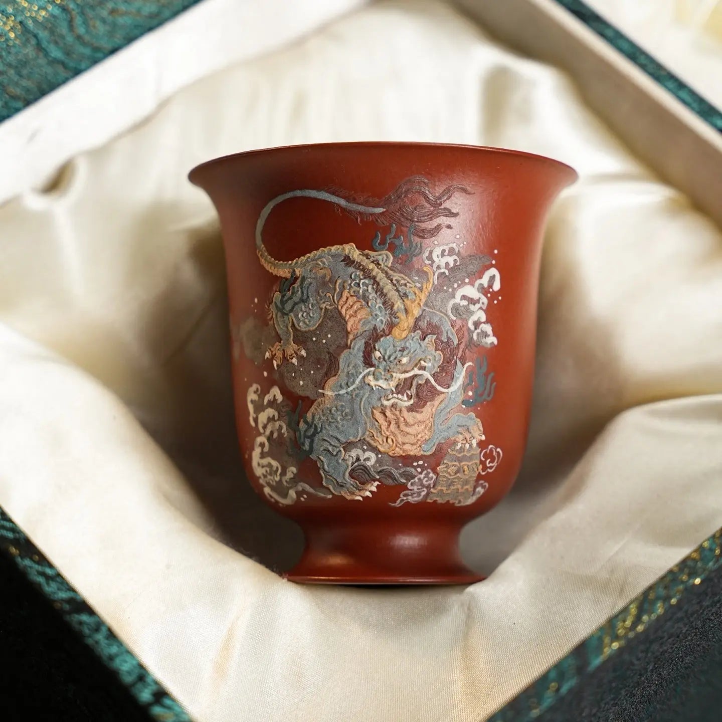 Rui Shou 200cc - Yixing Handmade Teacup 江苏宜兴