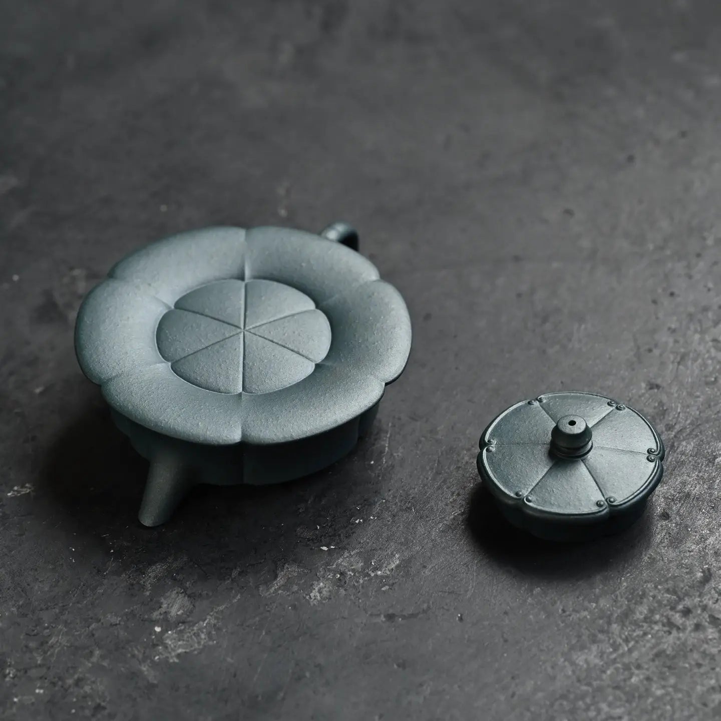 Rui Xiang 150cc - Yixing Handmade Teapot 江苏宜兴