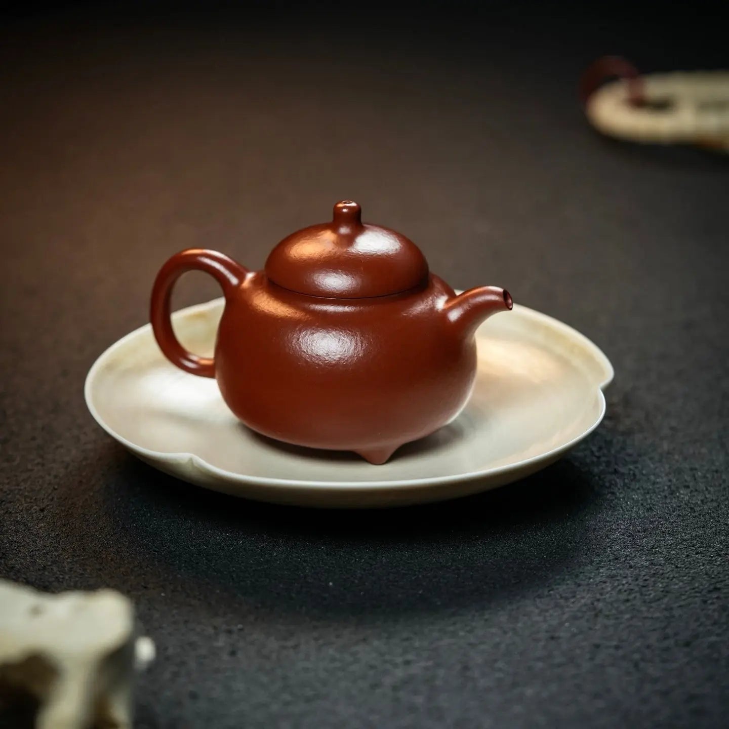 San Zu Ru Ding 150cc - Yixing Handmade Teapot 江苏宜兴