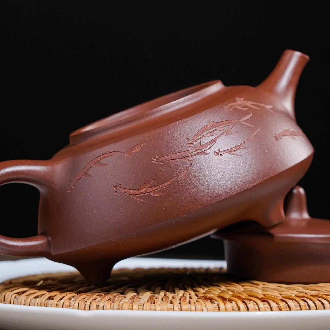 San Zu Ru Ding 180cc - Yixing Handmade Teapot 江苏宜兴