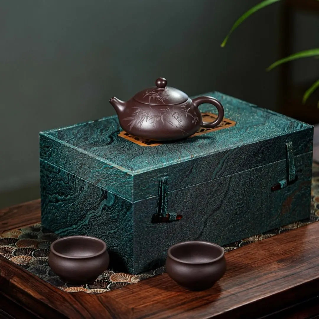 San Zu Yu Ru 175cc - Yixing Handmade Teapot 江苏宜兴
