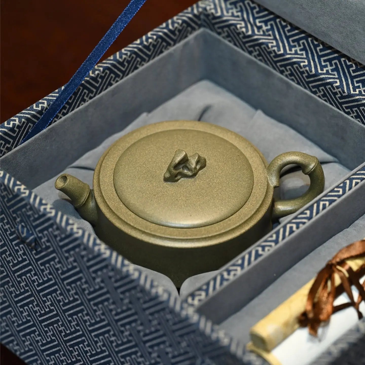San Zu Yuan Zhu 150cc - Yixing Handmade Teapot 江苏宜兴