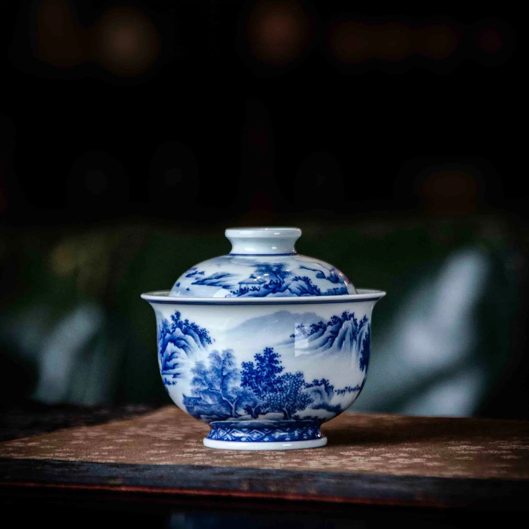 Shan Shui 110cc - Jing De Zhen Porcelain Gaiwan zycschina