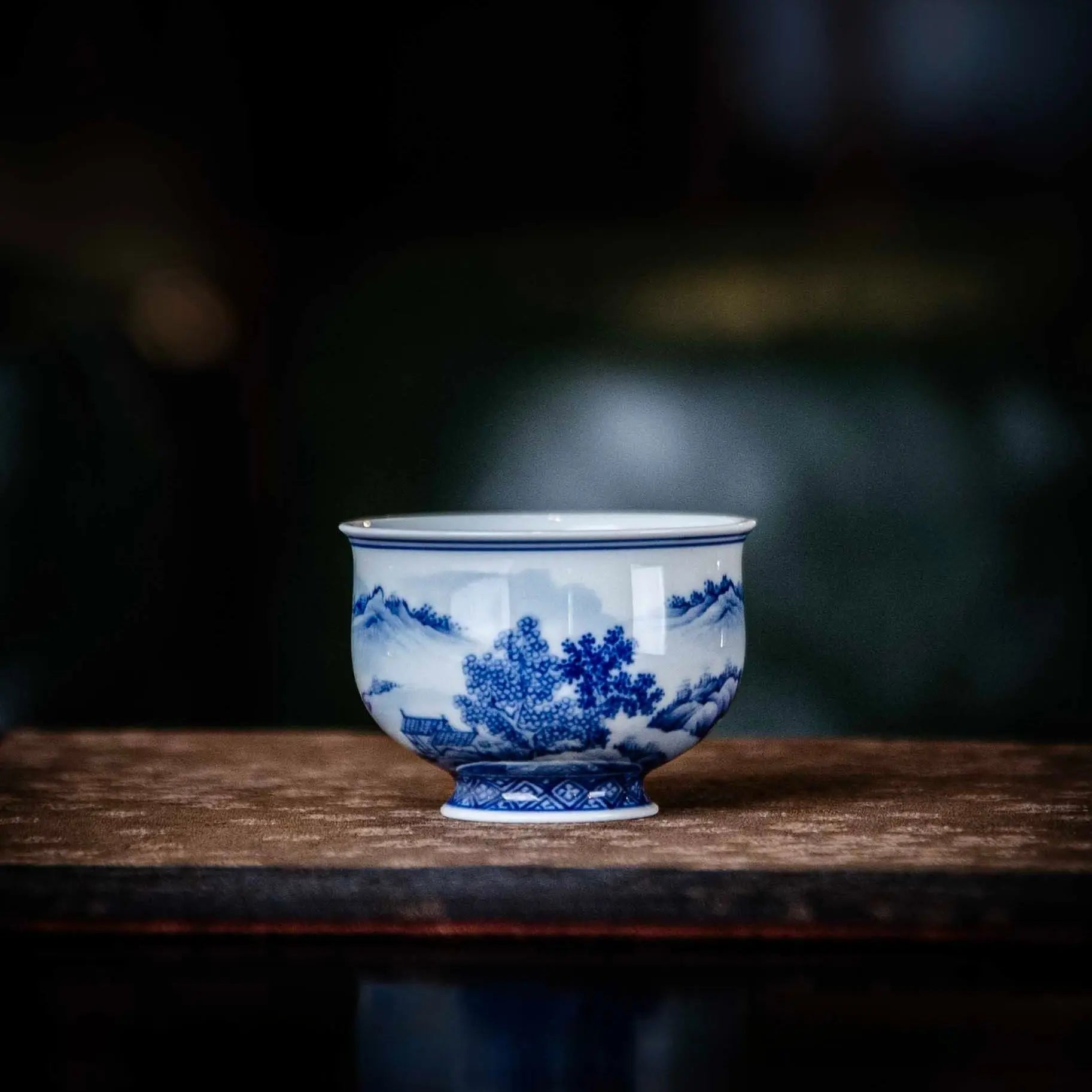 Shan Shui 110cc - Jing De Zhen Porcelain Gaiwan zycschina