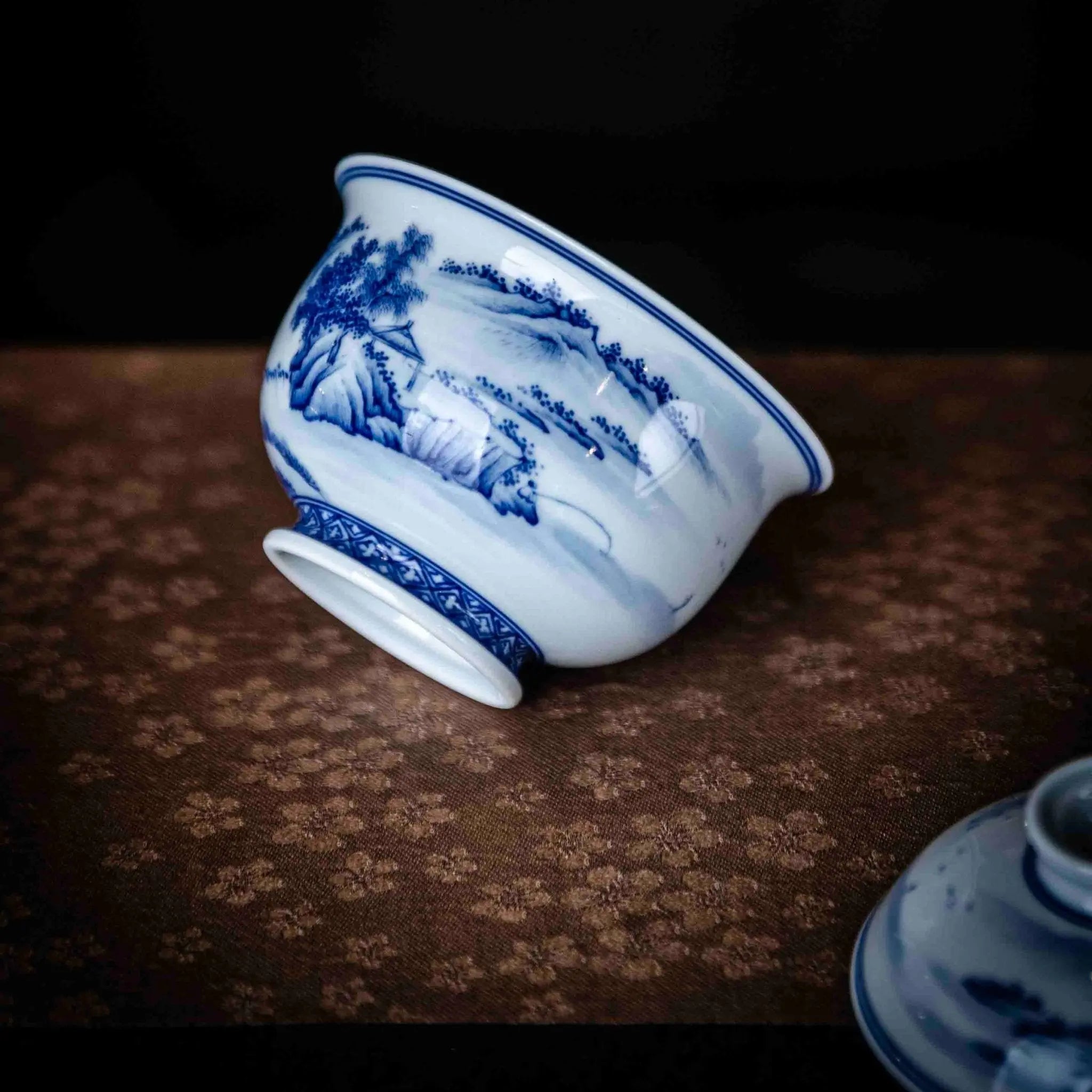 Shan Shui 110cc - Jing De Zhen Porcelain Gaiwan zycschina